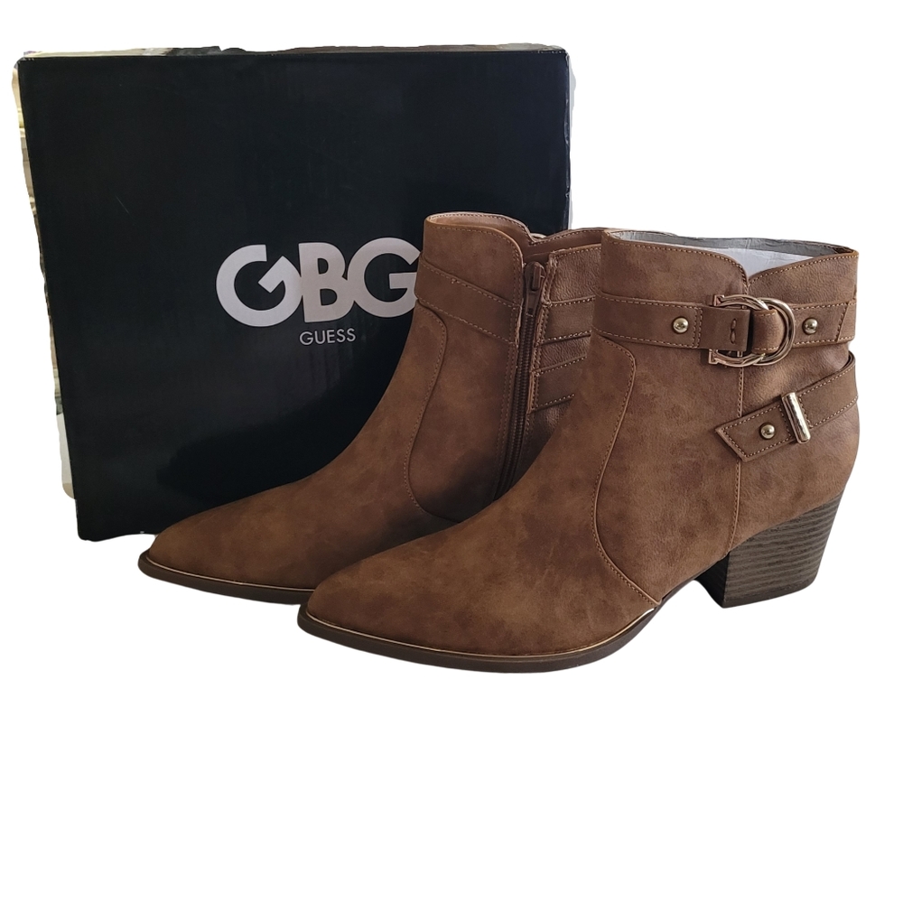 SOLD.     NEW In Original Box-G By Guess Illuse Booties